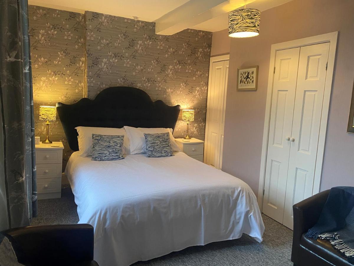 פאטלי ברידג' Talbot House Bed & Breakfast And Tearoom מראה חיצוני תמונה