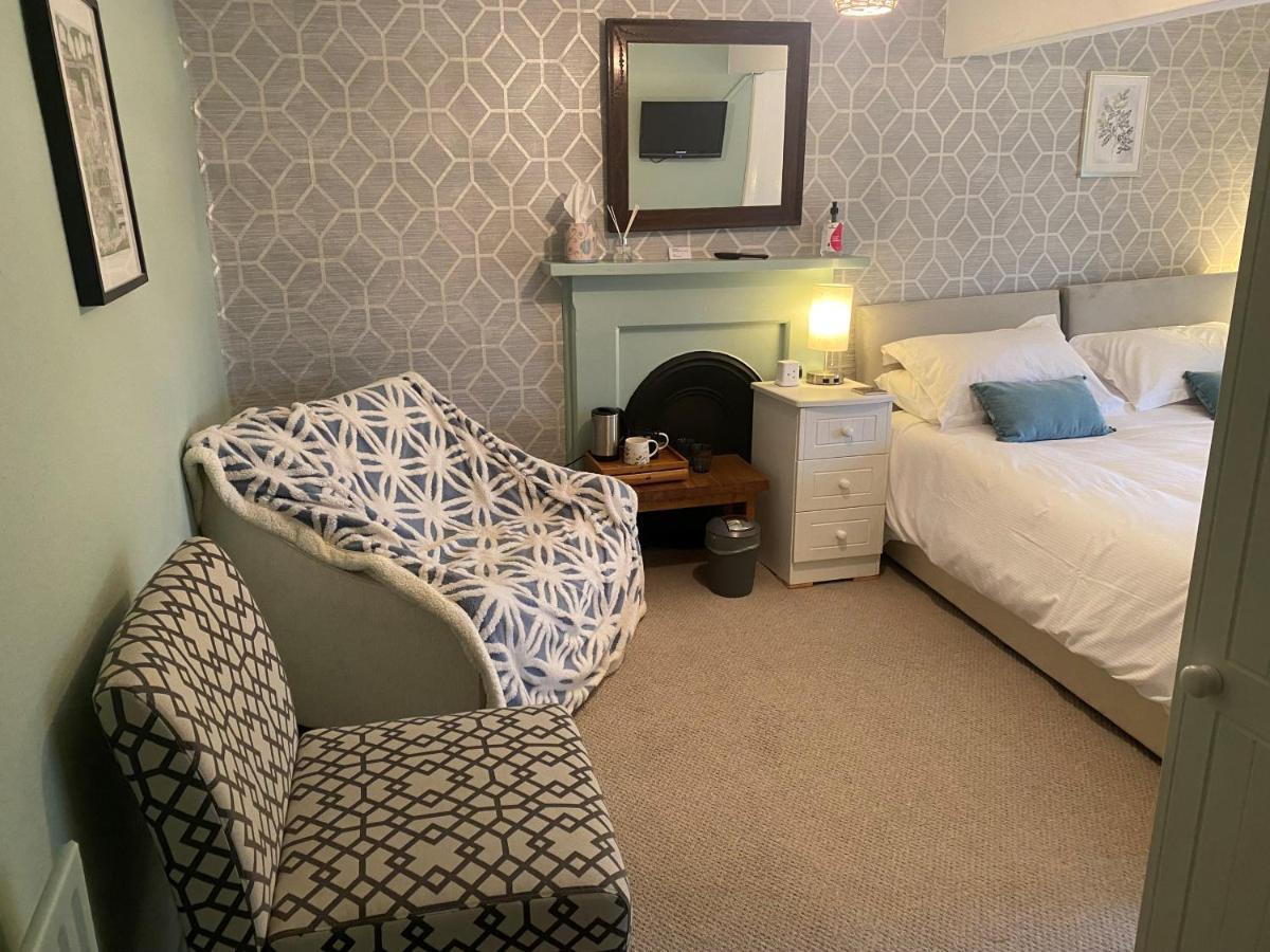 פאטלי ברידג' Talbot House Bed & Breakfast And Tearoom מראה חיצוני תמונה